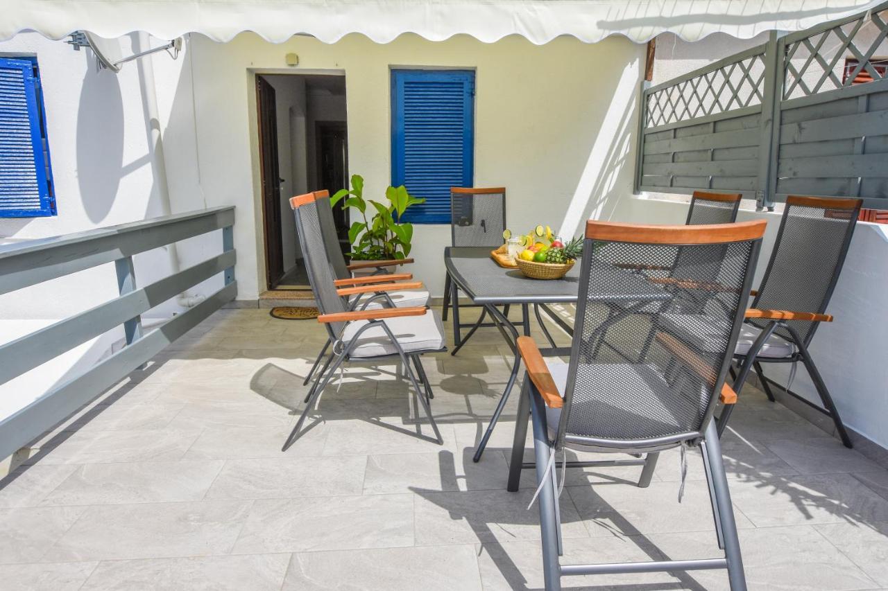 Apartment Sidro Pag Town Exterior photo